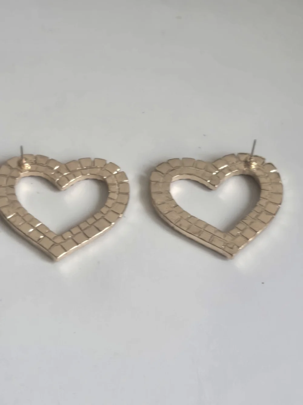 Heart Shaped Crystal Stud Earrings - Pink Gold